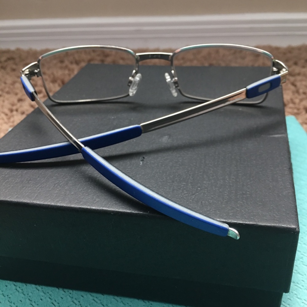 Authentic Oakley tumbleweed eyeglasses frame